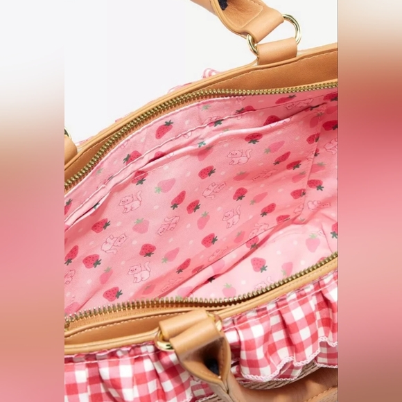 Strawberry Shortcake Gingham Basket Crossbody Bag - Picture 6 of 7